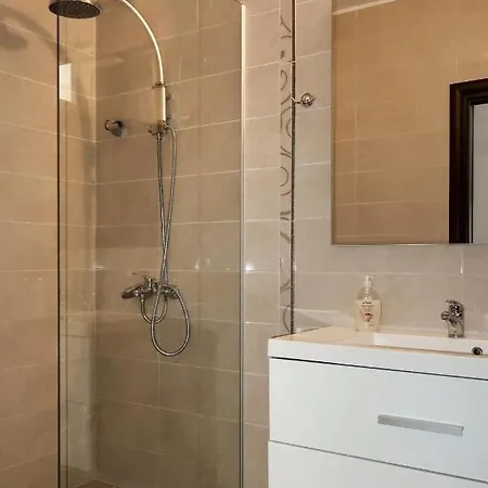 Nostra - Tgr334 Apartman