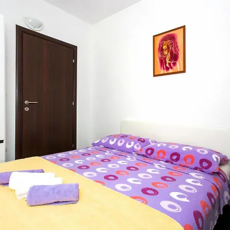 Nostra - Tgr334 * Trogir